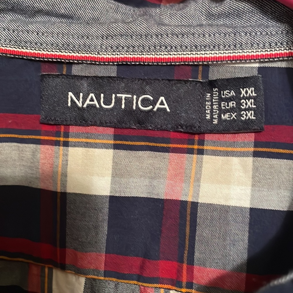 Mens button down - Picture 3 of 3
